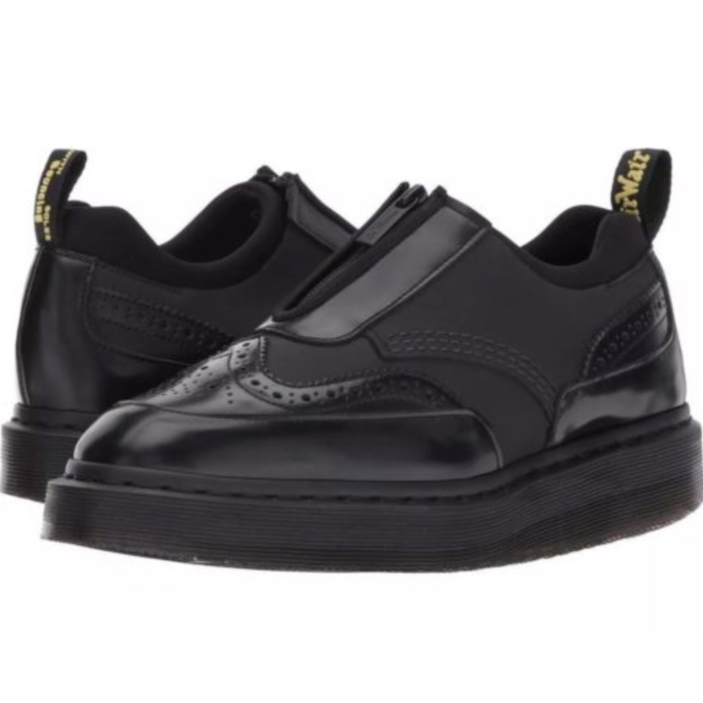 WomenDr Martens Resnik Sz 7 Brogued Leather